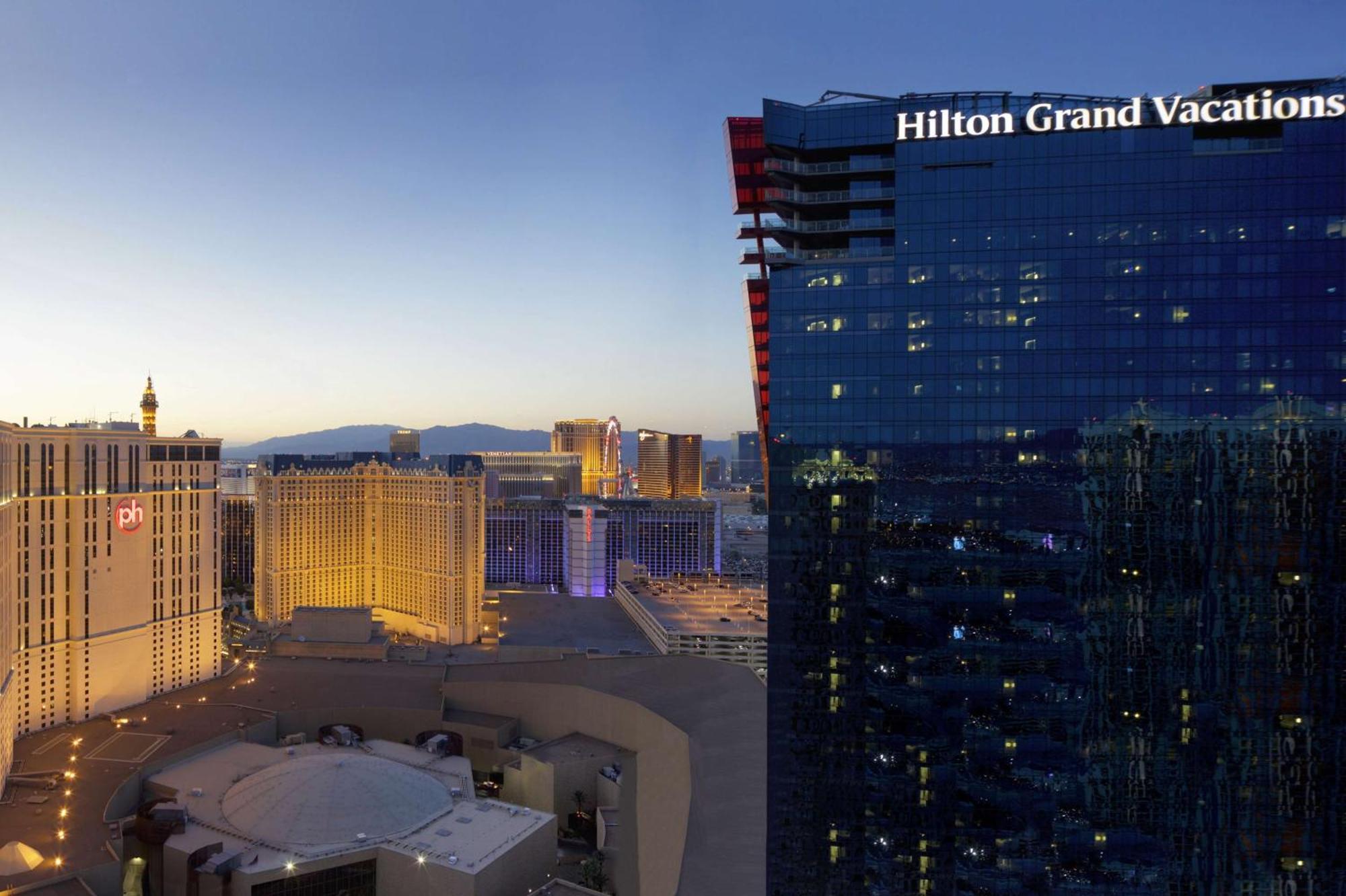 Hilton Grand Vacations Club Elara Center Strip Лас-Вегас Экстерьер фото